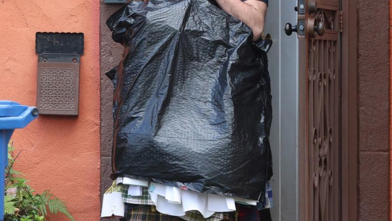 „E umilitor!”. Mickey Rourke, reacție tranșantă după ce s-a aflat că se strâng bani ca să nu fie evacuat din domiciliul său