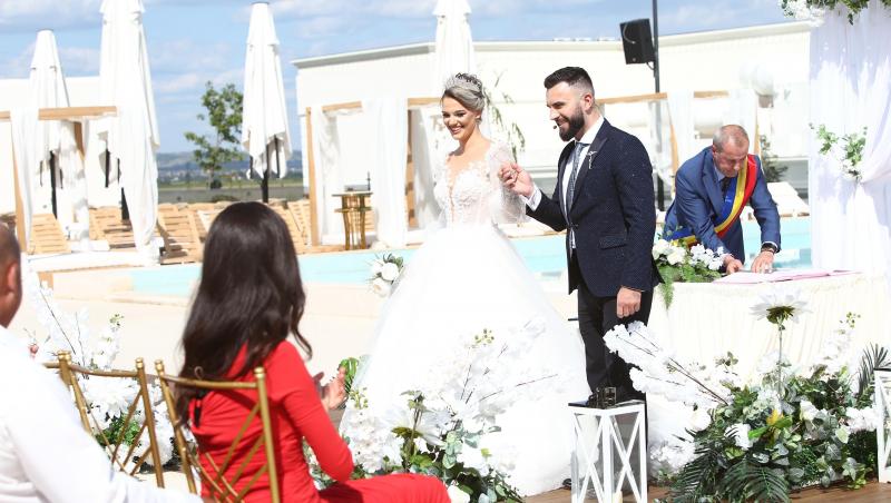 Alina din sezonul 5 Mireasa acuză că a fost atacată de Valentin: „Ai un copil cu mine!”. Fosta concurentă s-a filmat tremurând