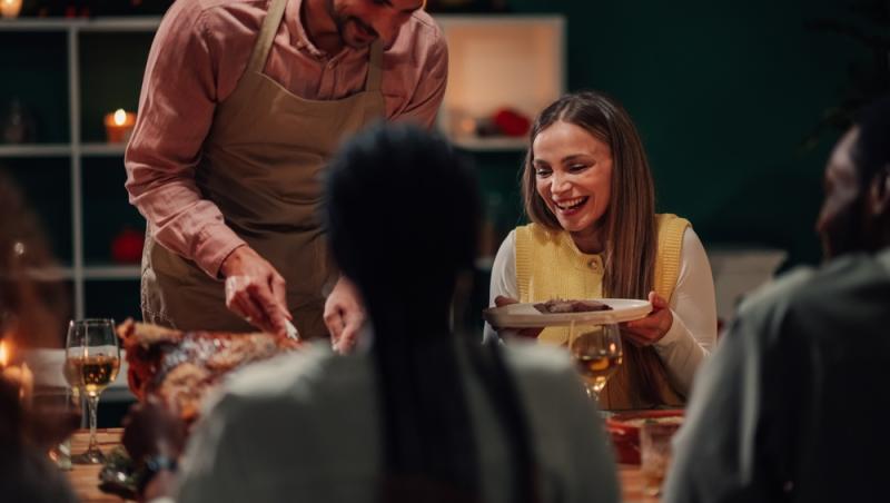 A început Crăciunul pe rit vechi. Ce înseamnă și când se celebrează Anul Nou