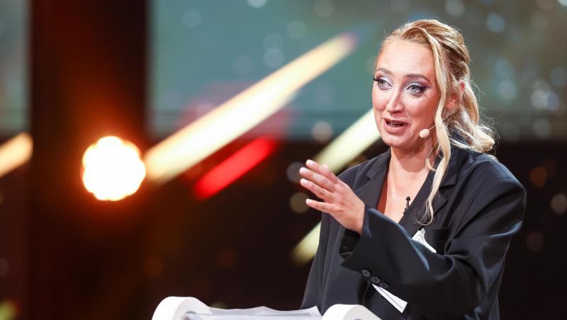 Cum a răspuns Ilona Brezoianu criticilor legate de alăptare. 