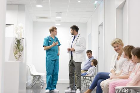 Peste 80.000 de rom&acirc;ni s-au &icirc;mbolnăvit &icirc;ntr-o singură săptăm&acirc;nă. Infecțiile respiratorii, peste media ultimilor ani. Raportul INSP