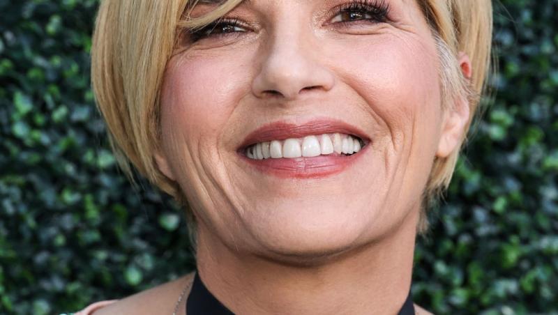 Actrița Selma Blair a fost arestată după ce a devenit violentă în timpul unui zbor. Acuzațiile nu se opresc aici