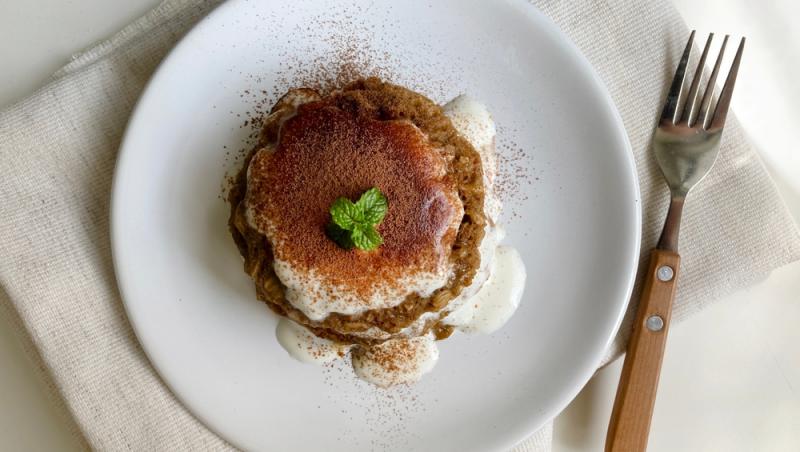 Cum faci tiramisu de dietă, fără zahăr și fără mascarpone. Ingredientul care îl face la fel de cremos ca originalul