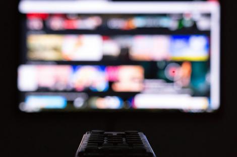 (P) De la emisiuni de tip reality-show la marile evenimente sportive: economia televiziunii de neratat