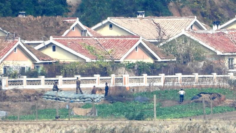 Sora lui Kim Jong Un, prima reacție după zvonurile că liderul nord-coreean ar fi murit. Ce acuzații a lansat Kim Yo Jong