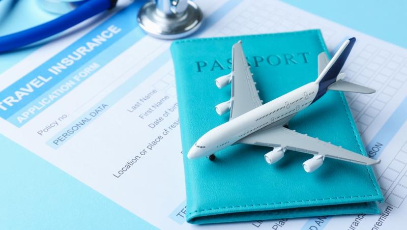 Alertă pe un aeroport din Germania, după ce mai mulți pasageri s-au îmbolnăvit în timpul zborului. Suspiciuni de norovirus