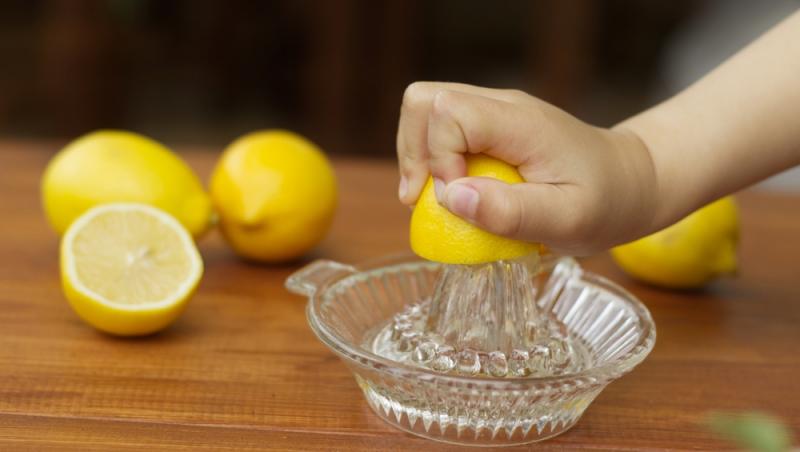 5 combinații de alimente care ajută organismul să absoarbă mai bine vitaminele și mineralele. Ce recomandă un nutriționist