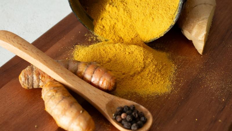 5 combinații de alimente care ajută organismul să absoarbă mai bine vitaminele și mineralele. Ce recomandă un nutriționist