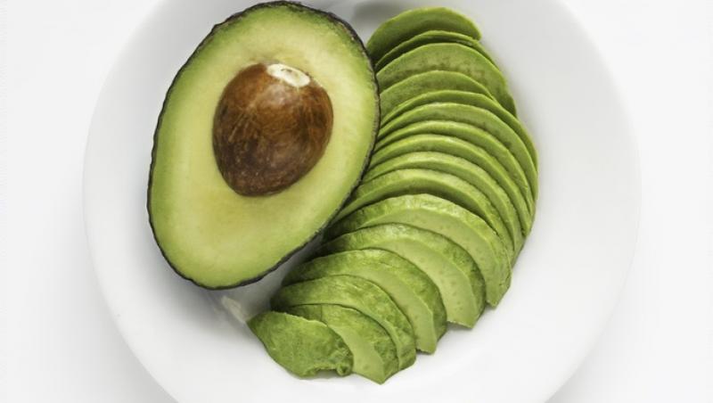 5 combinații de alimente care ajută organismul să absoarbă mai bine vitaminele și mineralele. Ce recomandă un nutriționist
