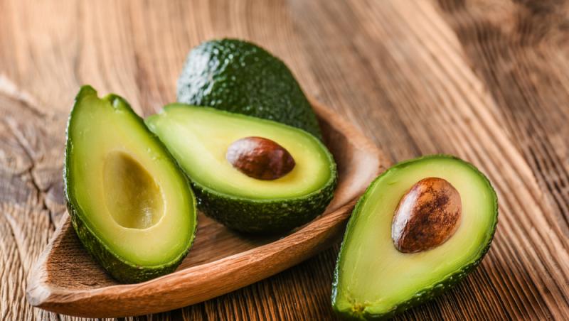 5 combinații de alimente care ajută organismul să absoarbă mai bine vitaminele și mineralele. Ce recomandă un nutriționist