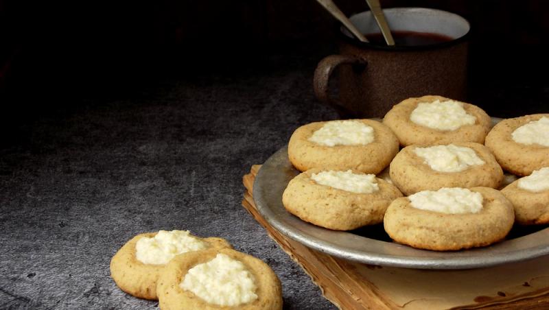 Biscuiți delicioși fără făină, din doar trei ingrediente. Rețeta simplă pe care o poți pregăti acasă