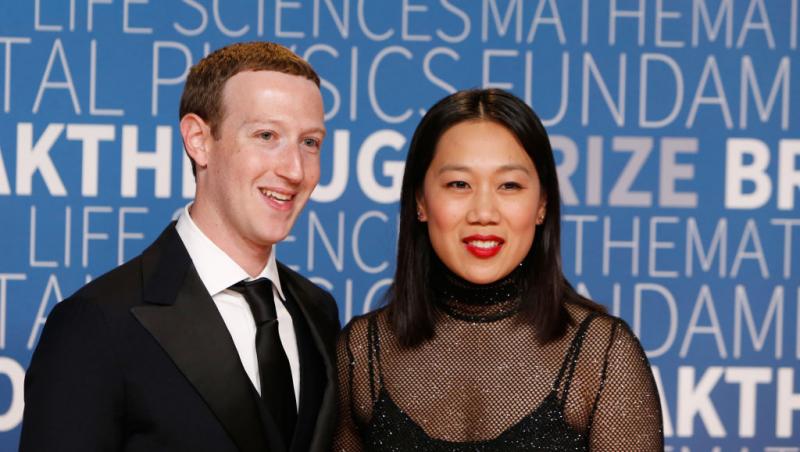 mark zuckerberg și priscilla chan la un eveniment