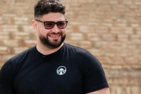 Cine este femeia alături de care Alin Alexuc de la Asia Express trăiește o poveste de dragoste de 12 ani. Cum arată Antonia