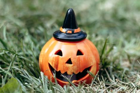 Ce să faci și ce să nu faci pe 31 octombrie, de Halloween. Tradiții și superstiții legate de cea mai misterioasă noapte a anului