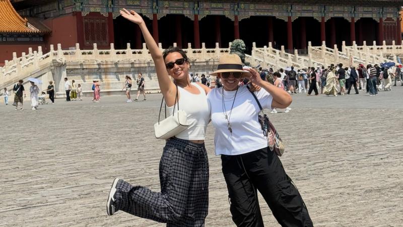 Ce au făcut Mirela Retegan și fiica ei după eliminarea de la Asia Express. Imaginile publicate dintr-un loc celebru din China