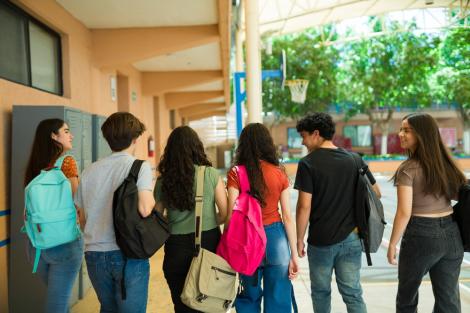 C&acirc;t investește Rom&acirc;nia &icirc;n educația unui copil față de alte țări. Diferența este uriașă