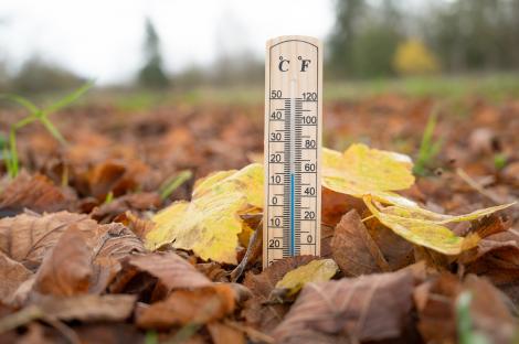 Dimineți reci și după-amiezi cu temperaturi de vară &icirc;n Rom&acirc;nia. Unde vor fi diferențe de peste 20 de grade &icirc;n aceeași zi