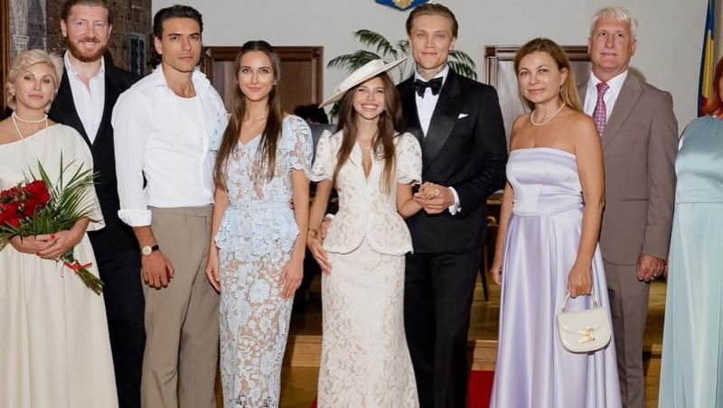 Primele imagini de la cununia civilă secretă a Valeriei Lungu cu Alex. Mama influenceriței a făcut totul public