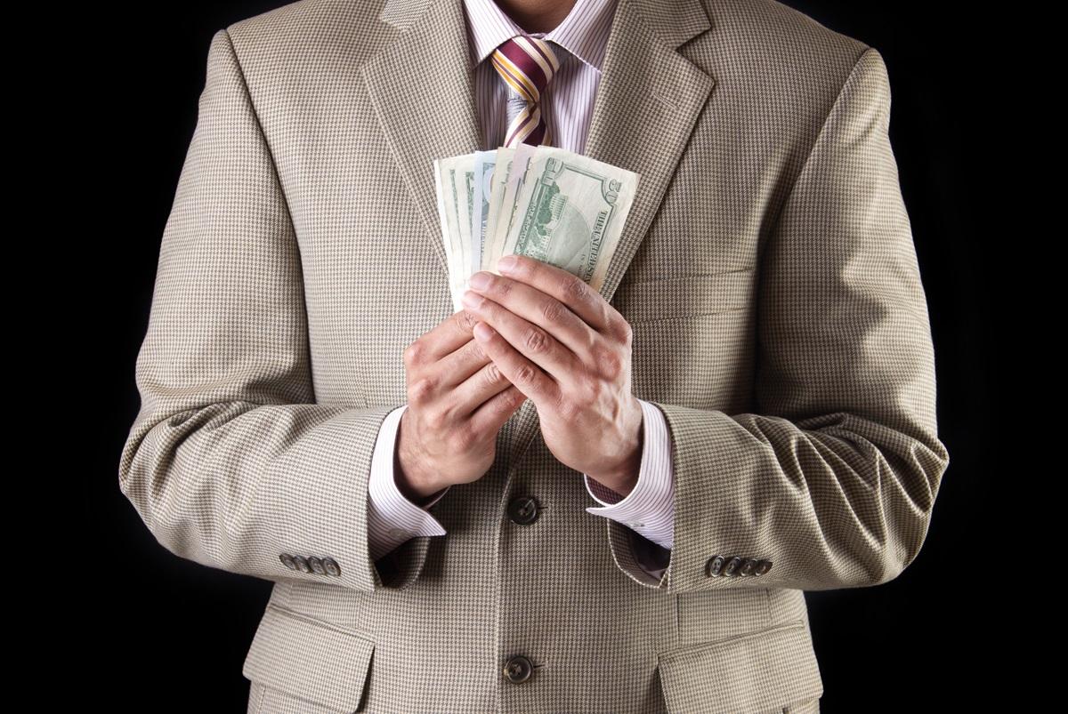 C&acirc;t c&acirc;știgă un CEO AI, de fapt. Salariul fantastic al directorului Anthropic, Dario Amodei, a fost dezvăluit