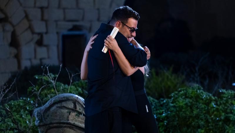 După o seară în cimitir, acțiunea se mută diseară... în arenă, iar bărbații devin gladiatori, la Power Couple