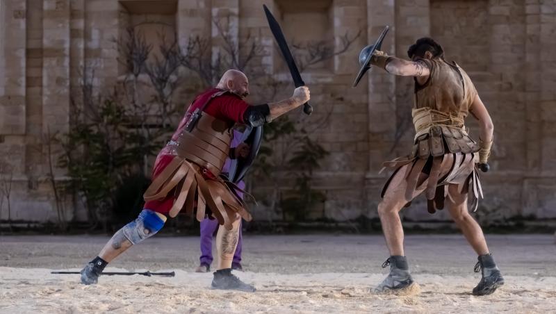 Cine e cascadorul din ediția 17 de Power Couple sezonul 3. Imagini incendiare cu luptătorul care impresionat telespectatoarele