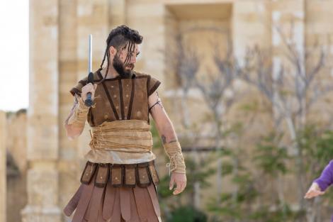 Cine e cascadorul din ediția 17 de Power Couple sezonul 3. Imagini incendiare cu luptătorul care impresionat telespectatoarele