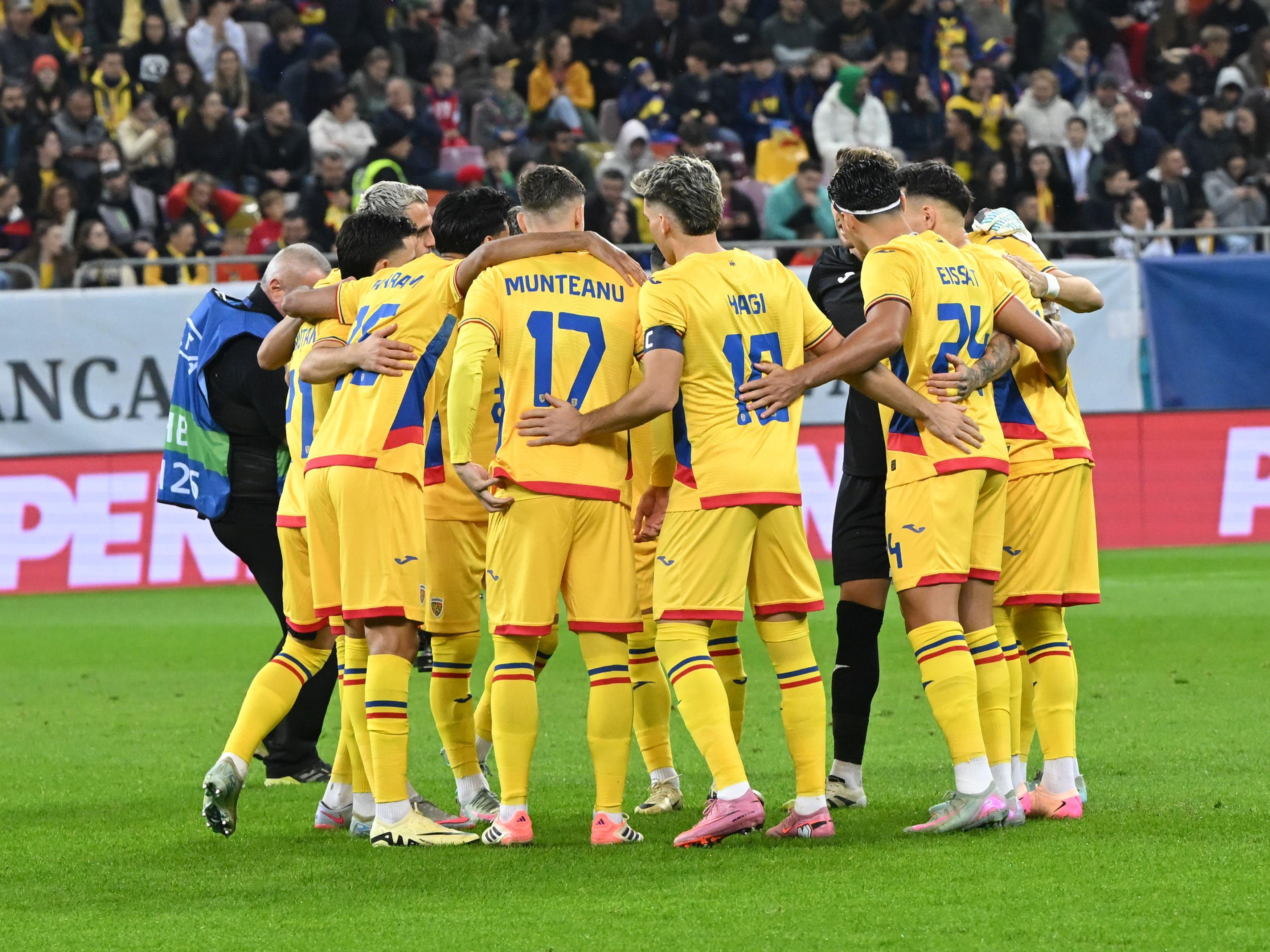Echipa României pe terenul de fotbal