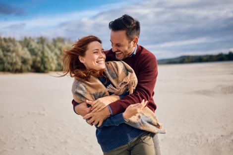 De c&acirc;te ori se &icirc;ndrăgostesc oamenii &icirc;ntr-o viață, de fapt. Experții au descoperit numărul mediu real