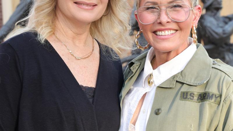 Reuniune surpriză pentru fanii „Baywatch”! Cum arată Erika Eleniak și Nicole Eggert în prezent