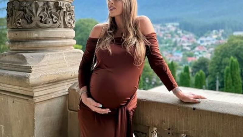 Roxana Nemeș și soțul ei și-au botezat gemenii. Cine au fost nașii și cum a arătat petrecerea