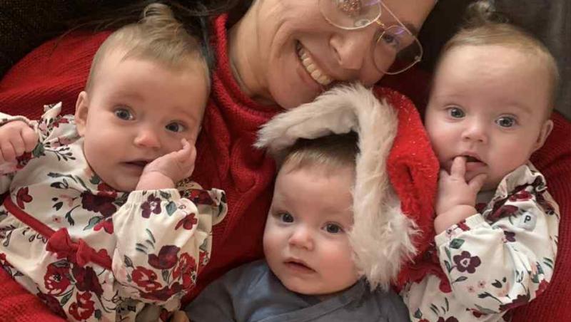 Femeia în vârstă de 50 de ani care a născut tripleți. Cum e posibil și care e explicația medicilor