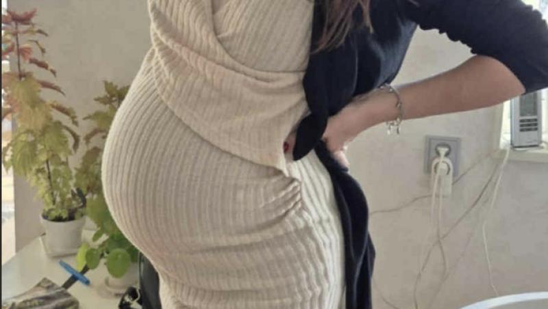 Femeia în vârstă de 50 de ani care a născut tripleți. Cum e posibil și care e explicația medicilor