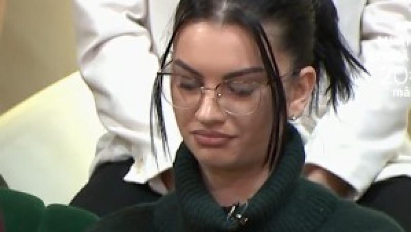 Mireasa, sezon 13. Sora Amaliei a intervenit telefonic în emisia live. Ce a avertizat-o despre Roxi: „Trebuie să înceteze!”