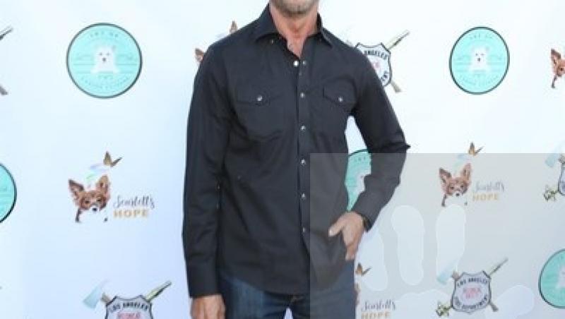 A fost un sex-simbol al anilor '90! Cum arată astăzi Lorenzo Lamas, celebrul actor din „Renegatul”