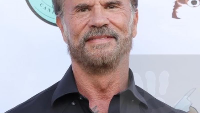 A fost un sex-simbol al anilor '90! Cum arată astăzi Lorenzo Lamas, celebrul actor din „Renegatul”