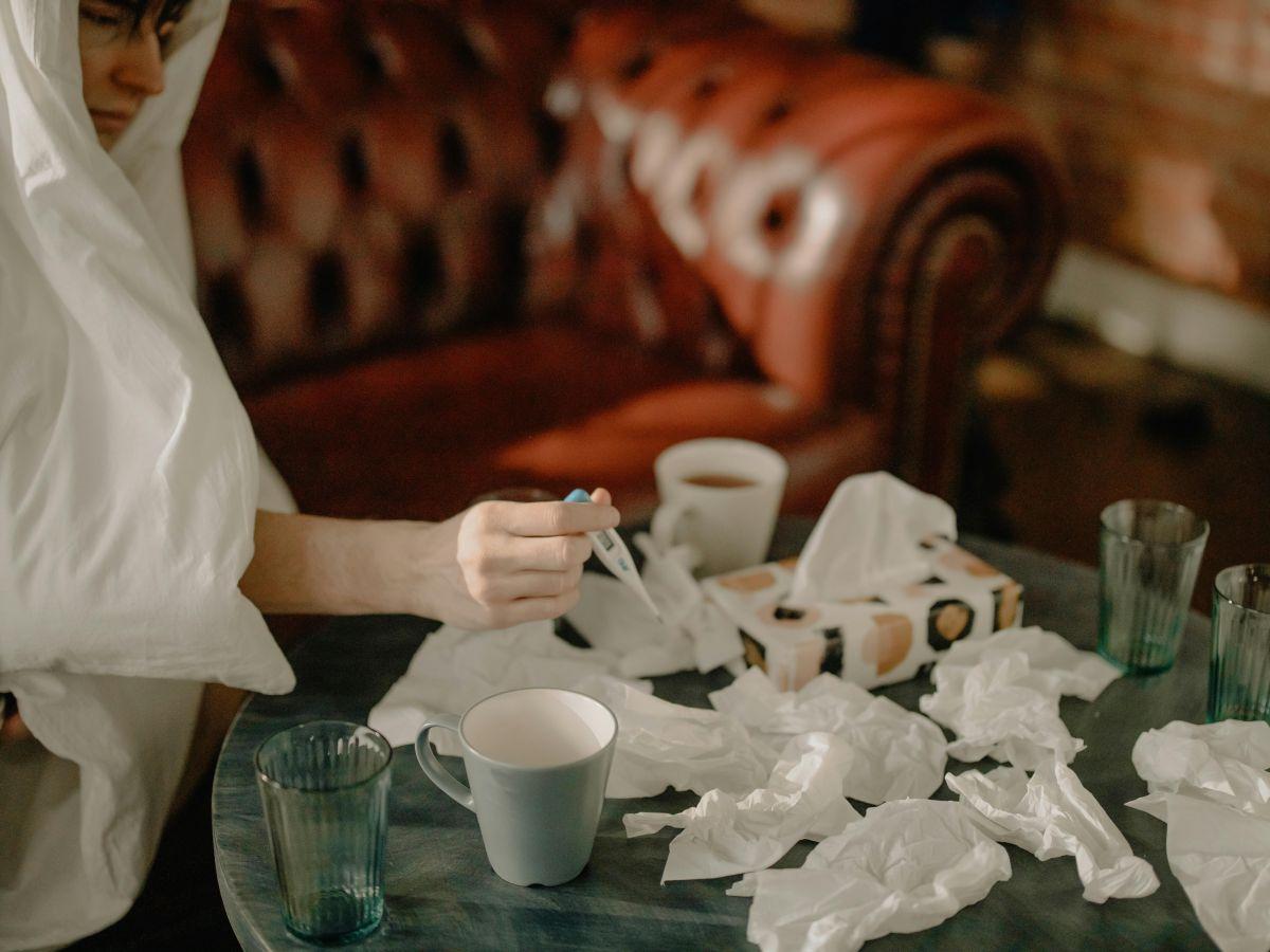 Nas &icirc;nfundat sau nas care curge? Cum recunoști cauza și ce soluții te ajută