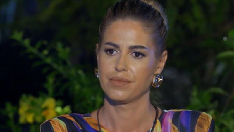 Simona Butură, fosta concurentă de la Insula Iubirii sezonul 8, a fost cerută în căsătorie la Paris. Cum a surprins-o partenerul