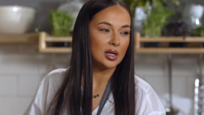 Cum arată Vlăduța Lupău în costum de baie după două nașteri. Ipostazele în care s-a fotografiat pe plaja din Maldive