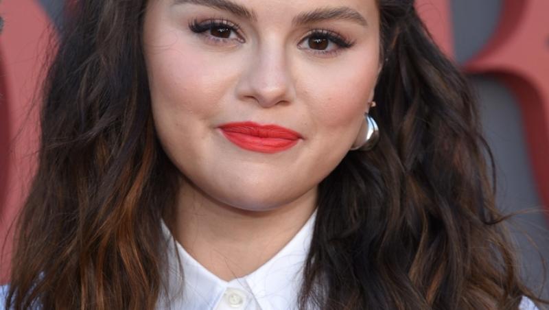 Selena Gomez s-a afișat fără pic de machiaj pe rețelele de socializare! Imaginea rară cu artista adorată de o lume întreagă