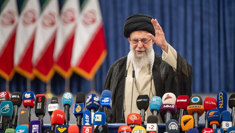 Liderul suprem al Iranului, ayatollahul Ali Khamenei, a murit după atacul SUA-Israel/ Trump avertizează Iranul să nu riposteze