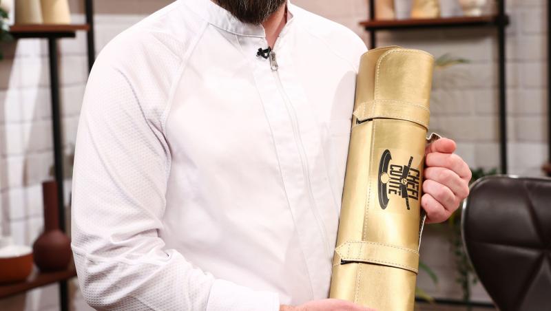 Chefi la cuțite, lider de audiență. Chef Richard i-a oferit aseară cuțitul de aur lui Alexandru Dodoaia