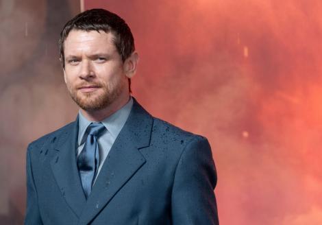 Jack O'Connell, apariție surprinzătoare la Premiile Oscar 2026. Detaliul observat de fani c&acirc;nd au dat zoom pe poze