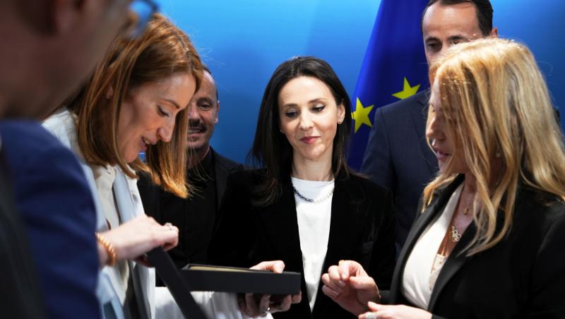 Nadia Comăneci, sărbătorită la Parlamentul European, la 50 de ani de la prima notă de 10 din istoria gimnasticii