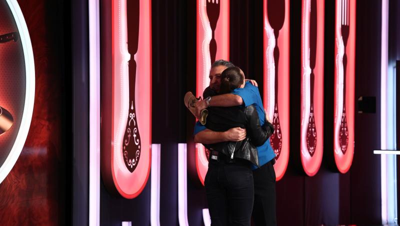 Chefi la cuțite, lider de audiență. Marina Luca e cuțitul de aur al lui Chef Sautner