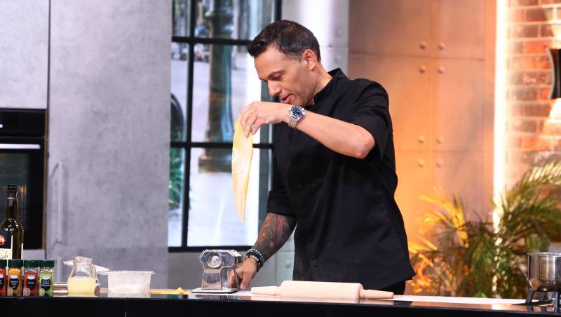 Imagine de colecție cu chefii Orlando Zaharia și Ștefan Popescu de acum 9 ani. Erau invitați la Chefi la cuțite