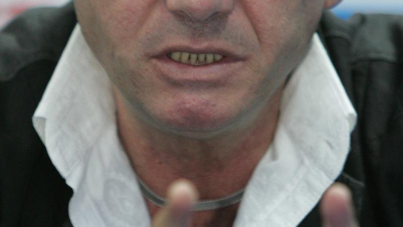 Mormântul lui Ilie Balaci, vandalizat. Ce spune fiica marelui fotbalist despre făptașul surprins de camere: „E femeie”