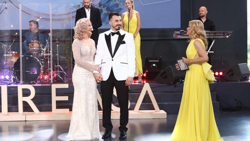 Doi foști concurenți de la Mireasa se pregătesc de nuntă. Cum arată invitația: „Încă puțin”