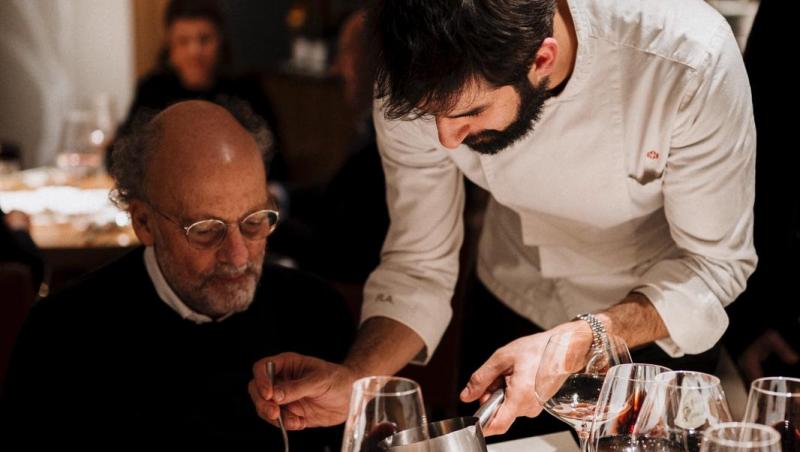 Premieră Chefi la cuțite: doi câștigători ai show-ului culinar au gătit cu Chef Richard Abou Zaki la un eveniment la Retroscena