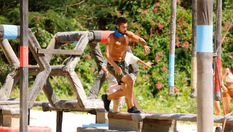 Survivor, 27 martie 2026. Faimoșii și Războinicii, confruntare dură! Cine a câștigat jocul de recompensă și ce a oferit Adi Vasile