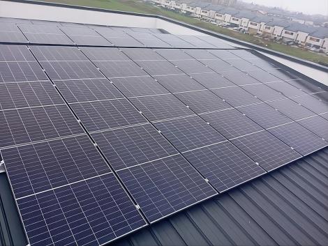 (P) Energie verde la tine acasă: tot ce trebuie să știi despre sistemele fotovoltaice